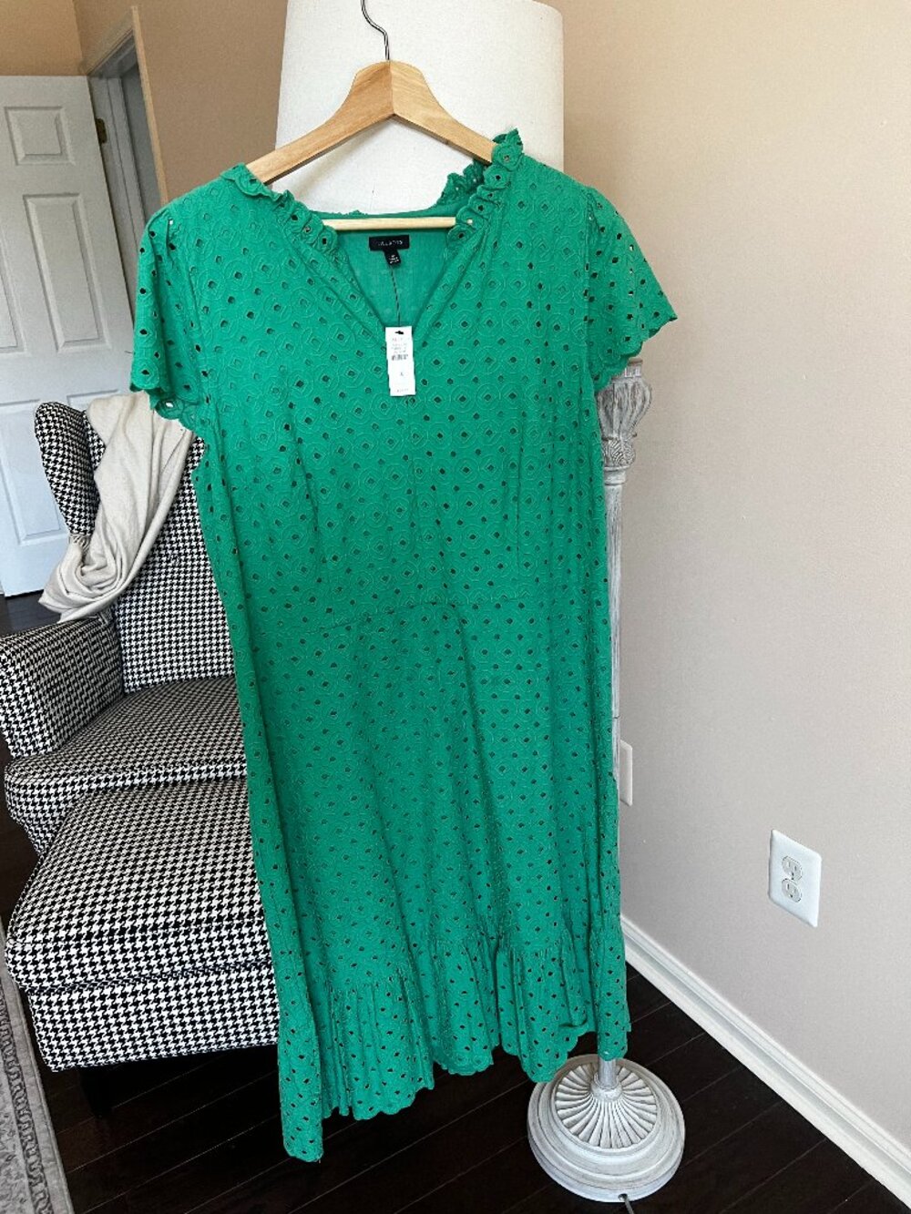 NWT Talbots Green Eyelet Embroidered Midi Dress Size 16